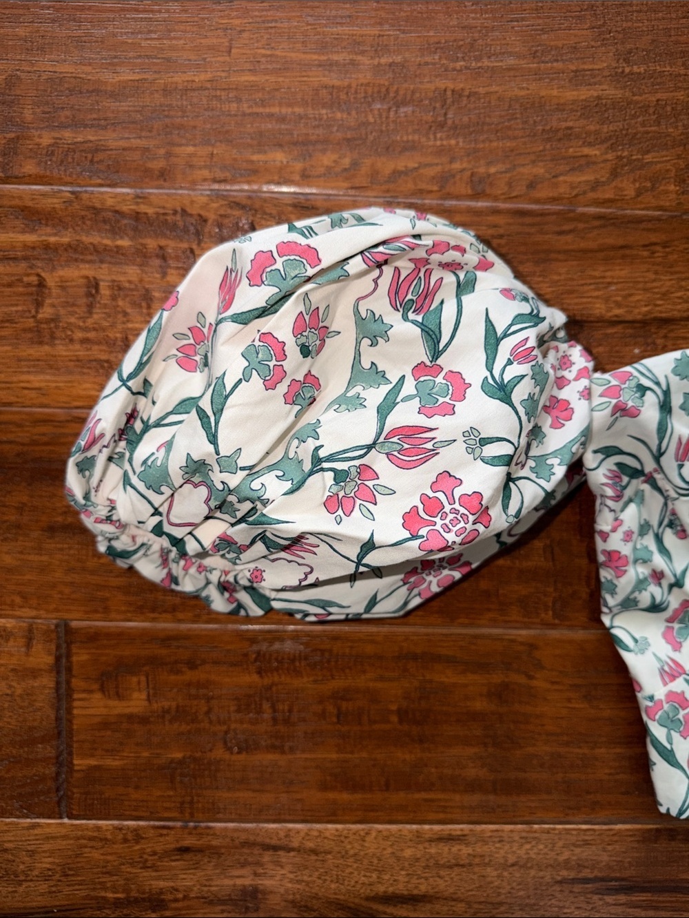 NWTAbercrombie & Fitch Poplin Floral Puff-Sleeve Off the Shoulder Crop Top, M - Picture 6 of 9